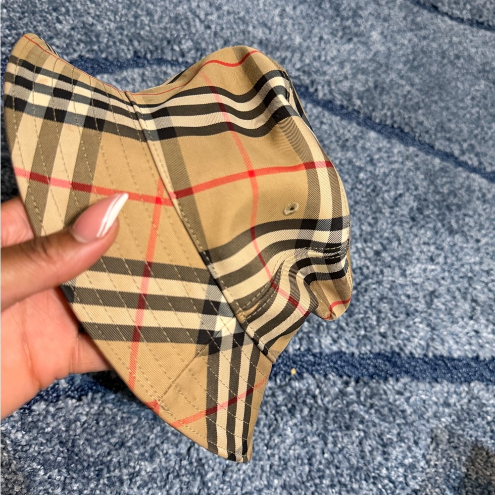 Burberry Plaid Bucket Hat - Picture 5 of 6